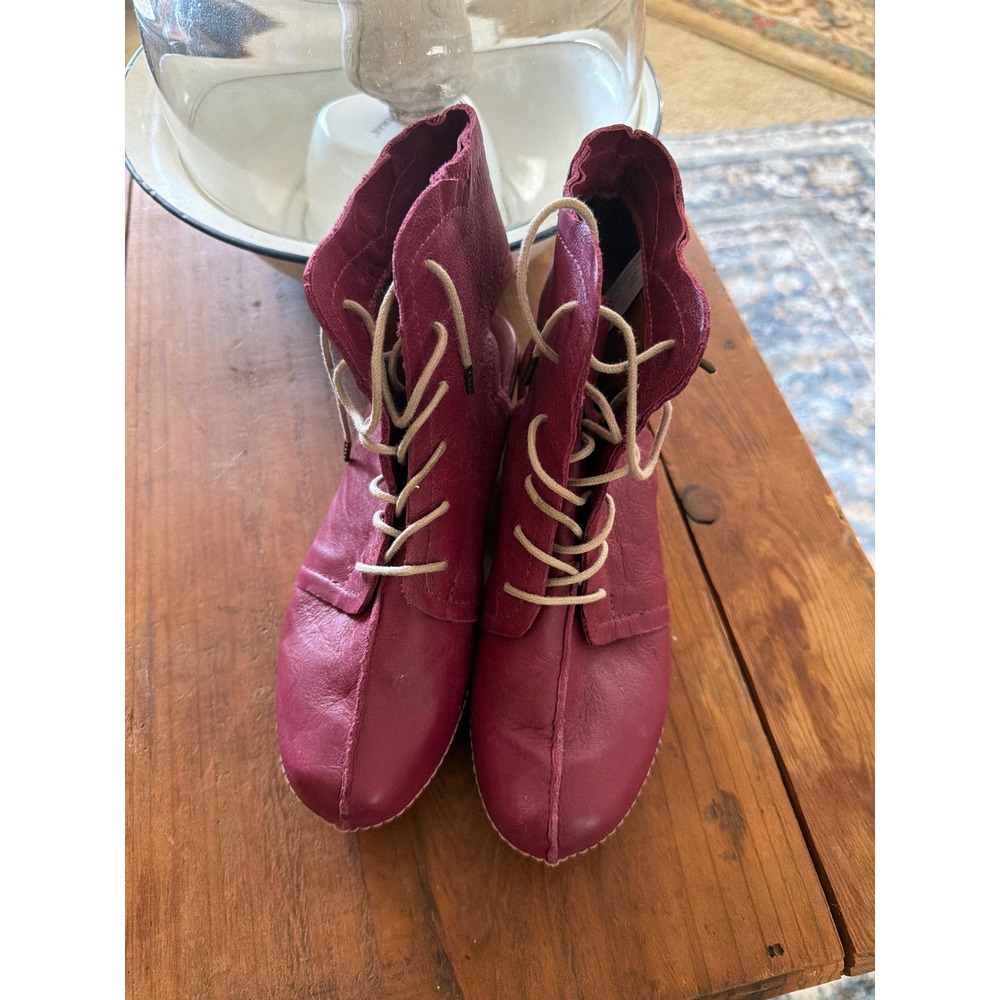 Sergio Tomani Salome Leather Lace Up Ankle Boots Magenta Pink Wood Heel Size 36